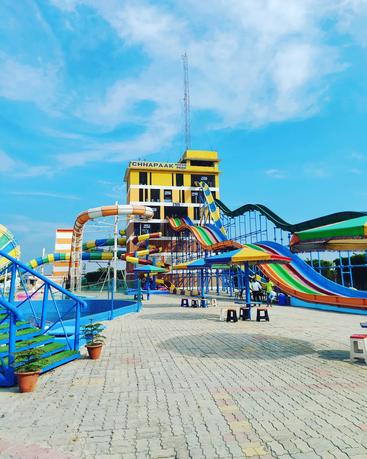 Family-friendly resort atmosphere at Chhapaak